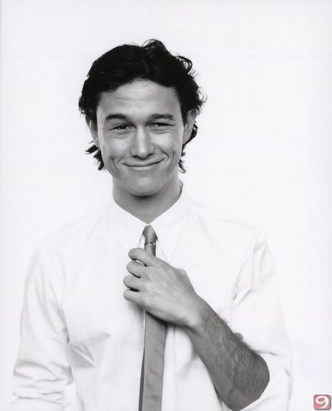 joseph gordon-levitt cute smile